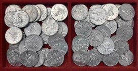 Repubblica italiana - Monetazione in lire (1946-2001) Lotto 60 esemplari: 5 lire "Uva" 1949
n.a.