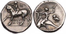 KALABRIEN TARENT
 AR-Didrachme/Nomos 272-240 v. Chr., Sy(...) und Lykinos Vs.: Jüngling reitet n. l. und bekränzt sein Pferd, Rs.: Taras reitet mit D...