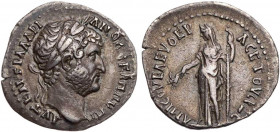 PONTOS AMISOS
Hadrianus, 117-138 n. Chr. AR-Drachme 133/134 (= Jahr 165) Vs.: Kopf mit Lorbeerkranz n. r., Rs.: verschleierte Demeter steht mit Facke...