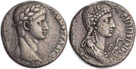 SYRIEN SELEUCIS ET PIERIA, ANTIOCHEIA AM ORONTES
Nero mit Agrippina minor, 54-59 n. Chr. AR-Tetradrachme 56/57 n. Chr. (= Jahr 3 bzw. 105) Vs.: Kopf ...
