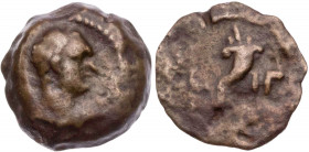 ÄGYPTEN ALEXANDRIA
Domitianus, 81-96 n. Chr. AE-Chalkous 93/94 n. Chr. (= Jahr 13) Vs.: Kopf (mit Ährenkranz?) n. r., Rs.: Füllhorn, in den Feldern J...