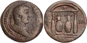 ÄGYPTEN ALEXANDRIA
Hadrianus, 117-138 n. Chr. AE-Drachme 133/134 n. Chr. (= Jahr 18) Vs.: gepanzerte und drapierte Büste mit Lorbeerkranz n. r., Rs.:...