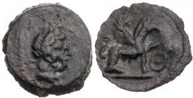 ÄGYPTEN ALEXANDRIA
Hadrianus, 117-138 n. Chr. AE-Chalkous Jahr nicht lesbar Vs.: Kopf mit Lorbeerkranz n. r., Rs.: geflügelter Greif hockt n. r., die...