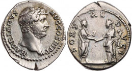 RÖMISCHE KAISERZEIT
Hadrianus, 117-138 n. Chr. AR-Denar 133-135 n. Chr. Rom Vs.: HADRIANVS AVG COS III P P, Kopf mit drapierter linker Schulter n. r....