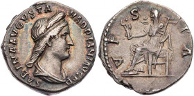 RÖMISCHE KAISERZEIT
Sabina, Gemahlin des Hadrianus, 117-138 n. Chr. AR-Denar 133-135 n. Chr. Rom Vs.: SABINA AVGVSTA HADRIANI AVG P P, drapierte Büst...