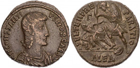 RÖMISCHE KAISERZEIT
Constantius Gallus Caesar, 351-354 n. Chr. AE-Maiorina Alexandria, 4. Offizin Vs.: D N CONSTANTI-VS NOB CAES, gepanzerte und drap...