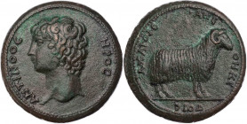Antinoos, Geliebter des Hadrianus, gest. 130 n. Chr. AE-Guss-Medaillon Vs.: Kopf n. l., Rs.: Widder steht n. r. RPC III F270 (das abgebildete Pariser ...