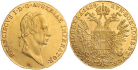 KAISERREICH ÖSTERREICH
Franz I., 1804-1835. Dukat 1828 A Wien Fb. 464; Herinek 161; J. 199. 3.48 g. Gold dünne Kratzer, sonst vz/vz-St