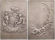 KUNSTMEDAILLEN JUGENDSTIL / ART DECO
Dubois, Alphée, 1831-1905. Silberplakette o. J. (1903) bei Monnaie de Paris Les amours. Vs.: Putto schmückt leer...