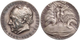 Goetz, Karl, 1875-1950. Silbermedaille 1932 Auf den 100. Todestag von Johann Wolfgang von Goethe, Vs.: Kopf n. l., Rs.: Adam und Eva auf Erdball, von ...