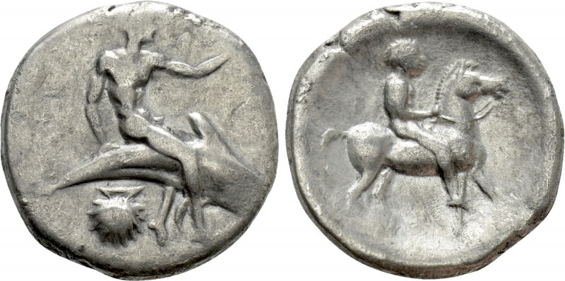 CALABRIA. Tarentum. Nomos (Circa 430-425 BC). 

Obv: TAPANTINΩN. 
Taras ridin...