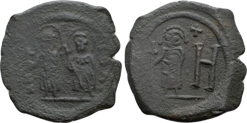 MAURICE TIBERIUS with CONSTANTIA and THEODOSIUS (582-602). Follis or 8 Pentanumm...