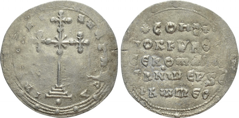 CONSTANTINE VII PORPHYROGENITUS with ROMANUS I (913-959). Miliaresion. Constanti...
