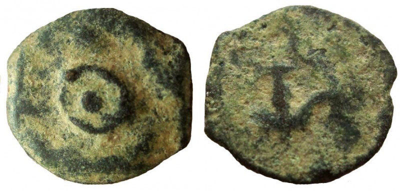 Judean Kingdom, Alexander Jannaeus, 104-76 BC. AE Prutah. 
16 mm. 
Obverse: Up...
