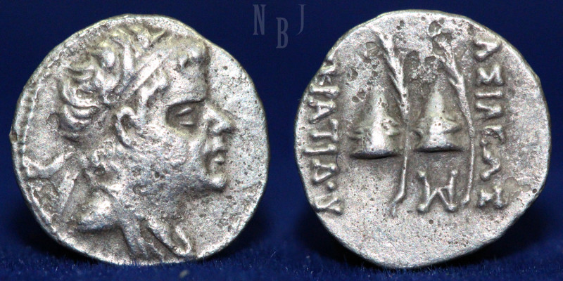 BACTRIA, Eukratides AR obol, (0.67gm, 10mm) bare-headed type. c. 171-145 BCE. Ob...