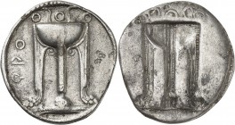 GRÈCE ANTIQUE
Bruttium, Crotone (510-480 av. J.C.). Statère argent.
Av. QPO Trépied grènetis circulaire. Rv. Même motif incus. SNG ANS 249. SNG Dele...