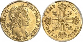 FRANCE
Louis XIII (1610-1643). ½ louis d’or à la mèche courte 1640, Paris.
Av. Tête laurée à droite. Rv. Croix formée de huit L adossés et couronnés...