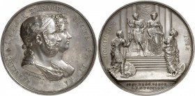 ITALIE
Sicile, François de Bourbon (1825-1830). Médaille en argent 1825, frappée pour célébrer le Conseil provincial de Palerme, par Constanza.
Av. ...