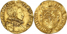 ITALIE
Savoie, Charles Emmanuel Ier (1580-1630). Doppia 1583, Turin.
Av. Buste cuirassé à droite. Rv. Ecu couronné. Mir. 579, Fr. 1049. 6,60 grs. 
...