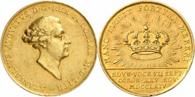 POLOGNE
Stanislas Auguste (1764-1795). Médaille en or 1764 au poids de 6 ducats, frappée pour le couronnement du Roi, par Pingo.
Av. Tête nue à droi...