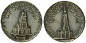 Silbermedaille, 1893
Schweiz, Bern. auf die Vollendung des Berner Münsters, von F. Homberg, Dm 38,5mm.. 24,14g
Leu 601.
vz/stgl