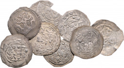 Heinrich II. Jasmirgott 1141 - 1177
Lot. 8 Stück, Pfennige, Krems, verschiedene Beizeichen.
a. ca 0,86g
CNA B23
teilweise Brandschäden.
s/ss