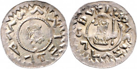 Bretislav II. und Vratislav II. 1092
Böhmen. Denar, o. Jahr. Prag
0,51g
Cach. 381
Prägeschwäche.
f.vz