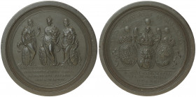 Leopold I. 1657 - 1705
Brettstein, 1690. aus dunklem Ahornholz auf die Krönung seines Sohnes Joseph zum römischen König. Ein Engel hält drei gekrönte ...