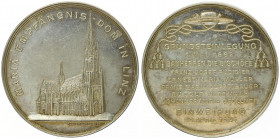 Silbermedaille, 1924
1. Republik 1918 - 1933 - 1938. von Zimpel, a.d. Maria Empfängnis Dom in Linz. Wien
19,32g
vz