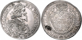 Ferdinand III. 1637 - 1657
Taler, 1648. Graz
28,80g
Her. 400
kleiner Schrötlingsfehler im Rand
f.stgl