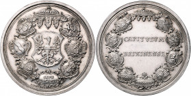 Sedisvakanz 1747
Brixen - Bistum. Silbermedaille, 1747. für das Domkapitel des Bistums Brixen. Wappen des Kapitels im Kreise der Wappen von sechs Domh...