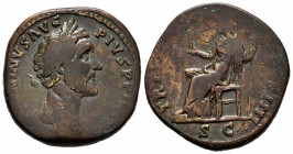 Antoninus Pius. Sestertius. 155-156 AD. Rome. (Ric-941a). (Cohen-972). Anv.: (ANTO)NINVS AVG PIVS P P I(MP II). Laureate head of Antoninus Pius to rig...