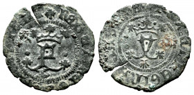 Catholic Kings (1474-1504). Blanca. Coruña. (Cal-8). Anv.: F crowned, under scallop. Rev.: Y crowned between gross pellets; under scallop. Ae. 1,18 g....