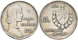 Cuba. 1 peso. 1935. (Km-22). Ag. 24,46 g. Choice VF. Est...35,00. 

Spanish Description: Cuba. 1 peso. 1935. (Km-22). Ag. 24,46 g. MBC+. Est...35,00...
