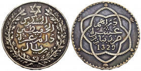 Morocoo. Abd Al-Hafiz. 1 rial (10 dinares). 1329 H (1911). Paris. (Km-Y25). Ag. 24,95 g. Choice VF. Est...50,00. 

Spanish Description: Marruecos. A...