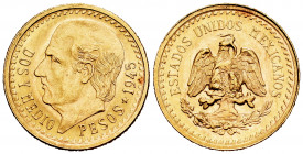 Mexico. 2 1/2 pesos. 1945. (Km-463). (Fried-169). Au. 2,14 g. Almost MS. Est...100,00. 

Spanish Description: México. 2 1/2 pesos. 1945. (Km-463). (...