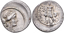 RÖMISCHE REPUBLIK, P. Licinius Crassus M.f., 55 v.Chr., AR Denar. Diad. Büste der Venus. Rs.Weibliche Figur mit Speer vor Pferd, P CRASSVS MF. 3,93g....