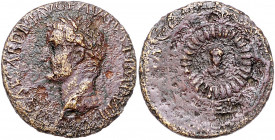 RÖMISCHES REICH, Tiberius, 14-37, AE Dupondius, Rom. Belorb. Büste l. Rs.Kleiner Tiberiuskopf frontal, im Zentrum eines Schildes CLEMENTIA. 11,59g.
s...