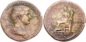 RÖMISCHES REICH, Trajan, 98-117, AE Dupondius COS VI (114-117) Rom. Kopf mit Strahlenkrone r. Rs.Fortuna mit Füllhorn und Ruder l. sitzend, FORT RED. ...