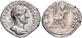 RÖMISCHES REICH, Hadrian, 117-138, AR Denar COS III (119-122), Rom. Belorb. Büste r. Rs.Roma l. sitzend mit kleiner Victoria und Speer. 3,22g.
ss/vz...