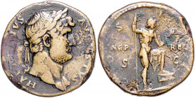 RÖMISCHES REICH, Hadrian, 117-138, AE Sesterz, Rom. Belorb. Büste r. Rs.Neptun steht r. auf Prora hält Dreizack und Acrostolium. 24,65g.
ss
RIC 650;...