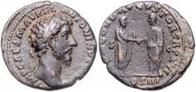 RÖMISCHES REICH, Marcus Aurelius, 161-180, AE As TRP XVI =161-162, Rom. Belorb. Büste r., IMP CAES M AVREL ANTONINVS [AVG PM]. Rs.Aurelius und Verus i...