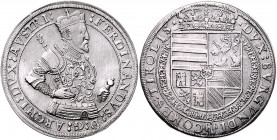 TIROL, Ferdinand Erzherzog, 1564-1595, Taler o.J., Hall. Ältere Gesichtszüge und Harnisch mit großem Rankenornament.
ss/ss-vz
Dav.8102