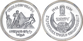 Egypt 5 Pounds 1994 AH 1415 NGC MS 69 Matte
KM# 736; Silver; World Cup Soccer; Mintage 499 pcs
