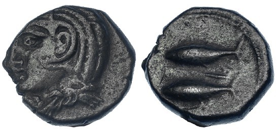 GADIR, Cádiz. Mitad (último tercio del S. III a.C.). A/ Cabeza de Melqart con le...