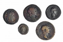 3 sestercios: Trajano (2) y Filipo ; 1 as de Antonino Pío y 1 tetradracma de Alejandría. Total 5 monedas. De BC- a MBC.