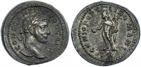 CONSTANCIO I. Follis. Tréveri. (294). TR en el exergo. R/ GENIO POPVLI ROMANI. RIC-146a. Módulo muy grueso con un peso de 17,72 g. Leves oxidaciones. ...