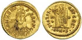 HÉRULOS. Odoacro, a nombre de Zenon. Sólido. Mediolanum (476-480). A/ Busto diademado con casco y coraza sosteniendo lanza sobre hombro y escudo decor...