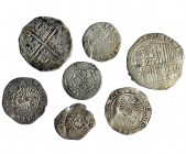 2 monedas de 2 reales: Reyes Católicos, d en rev. y Felipe II, Sevilla, S/F. 4 monedas de 4 reales: Reyes Católicos, Sevilla y Granada; 1675, Potosí, ...
