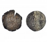 2 monedas macuquinas de 4 reales: 1663, Potosí, E y Lima, Felipe II, ensayador L. Felipe II y Felipe IV. BC+/MBC-.